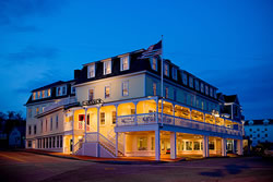 Maine ME York Beach Hotels Hotel Inn Accommodations Beachfront Oceanfront Resort Residences Condo Rentals Property Real Estate Sales Services Vacation Rentals